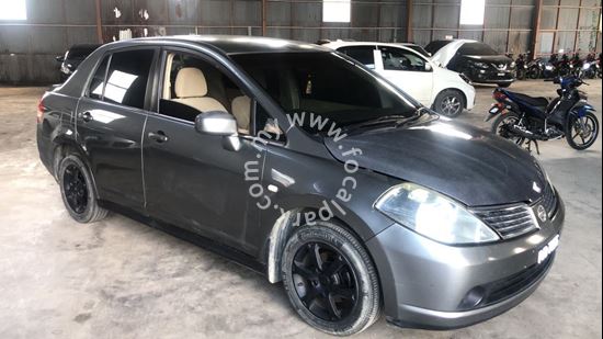 Picture of NISSAN LATIO SDN 1.6