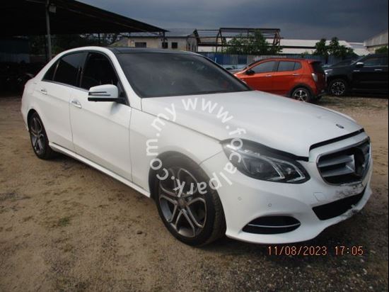 Picture of MERCEDES-BENZ E250 CGI-W212C