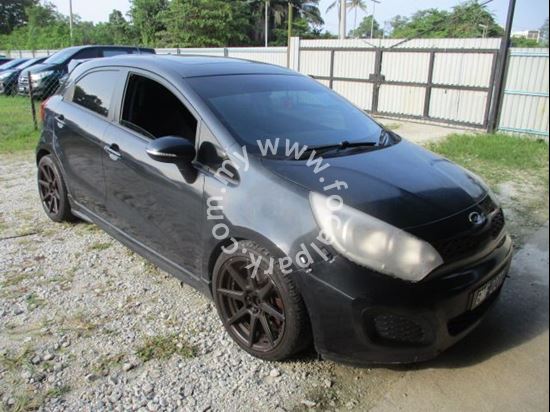 Picture of KIA RIO UB AUTO