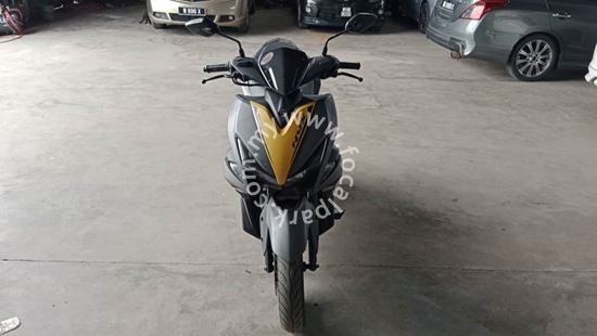 Picture of YAMAHA NVX (SG48) / NVX ABS
